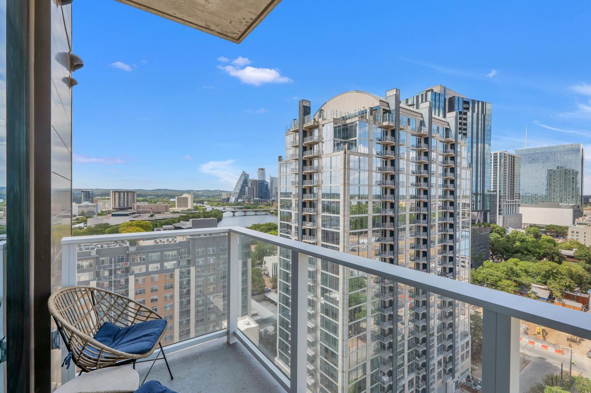 Austin Condo Hotel Экстерьер фото