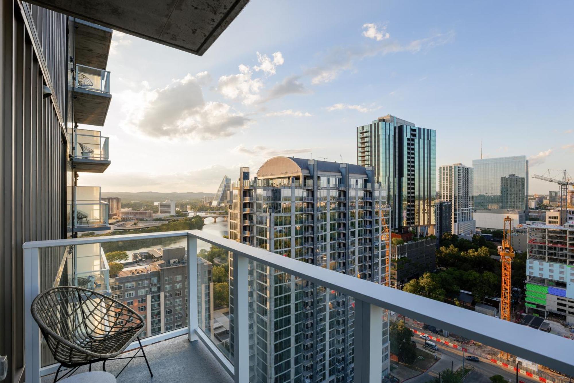 Austin Condo Hotel Экстерьер фото